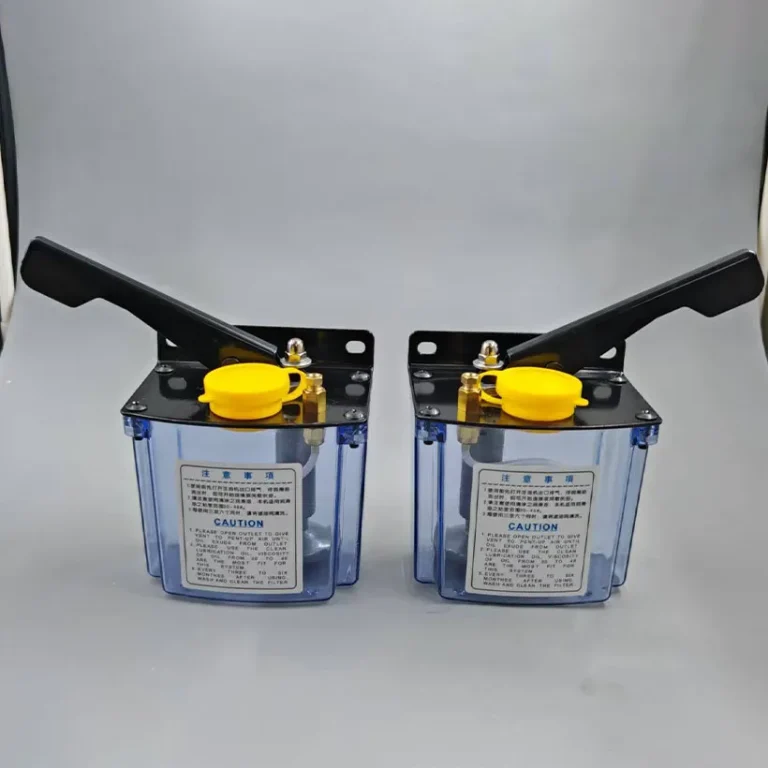 How to Choose and Use an Oil Hand Pump: Manual Oil Pumps for Transfer and Machine Care
